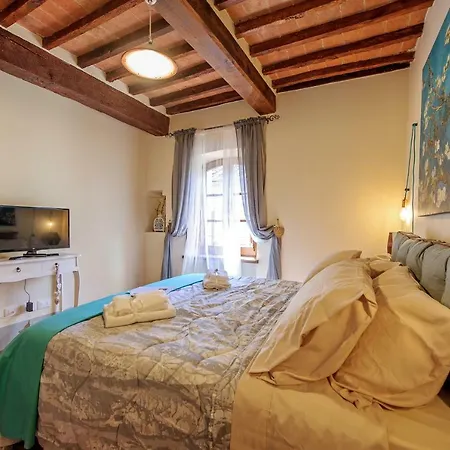 Residenza D'epoca La Rosa Apartment